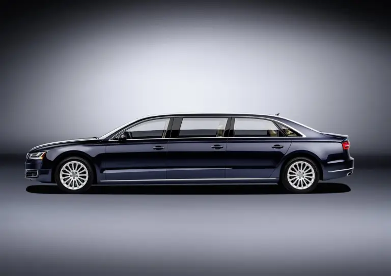 Audi A8 L extended - 3