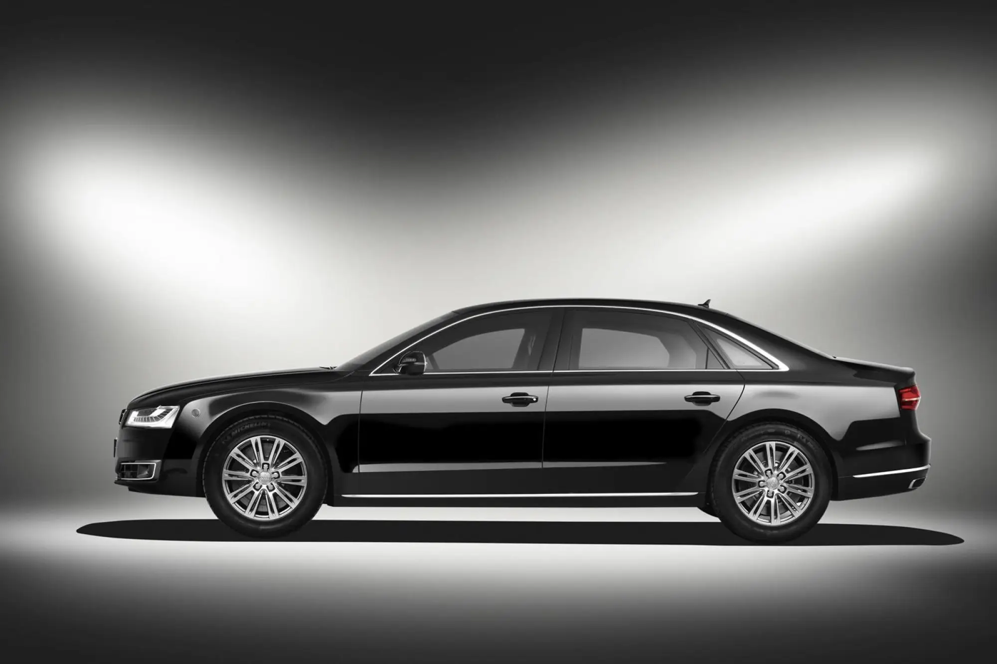 Audi A8 L Security MY 2016 - 3