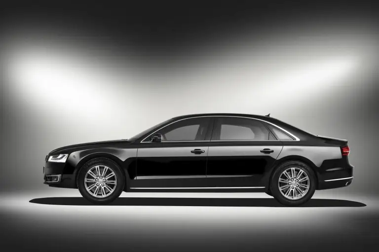 Audi A8 L Security MY 2016 - 3