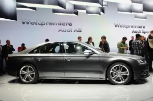 Audi A8 (live) - Salone di Francoforte 2013