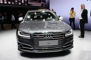 Audi A8 (live) - Salone di Francoforte 2013