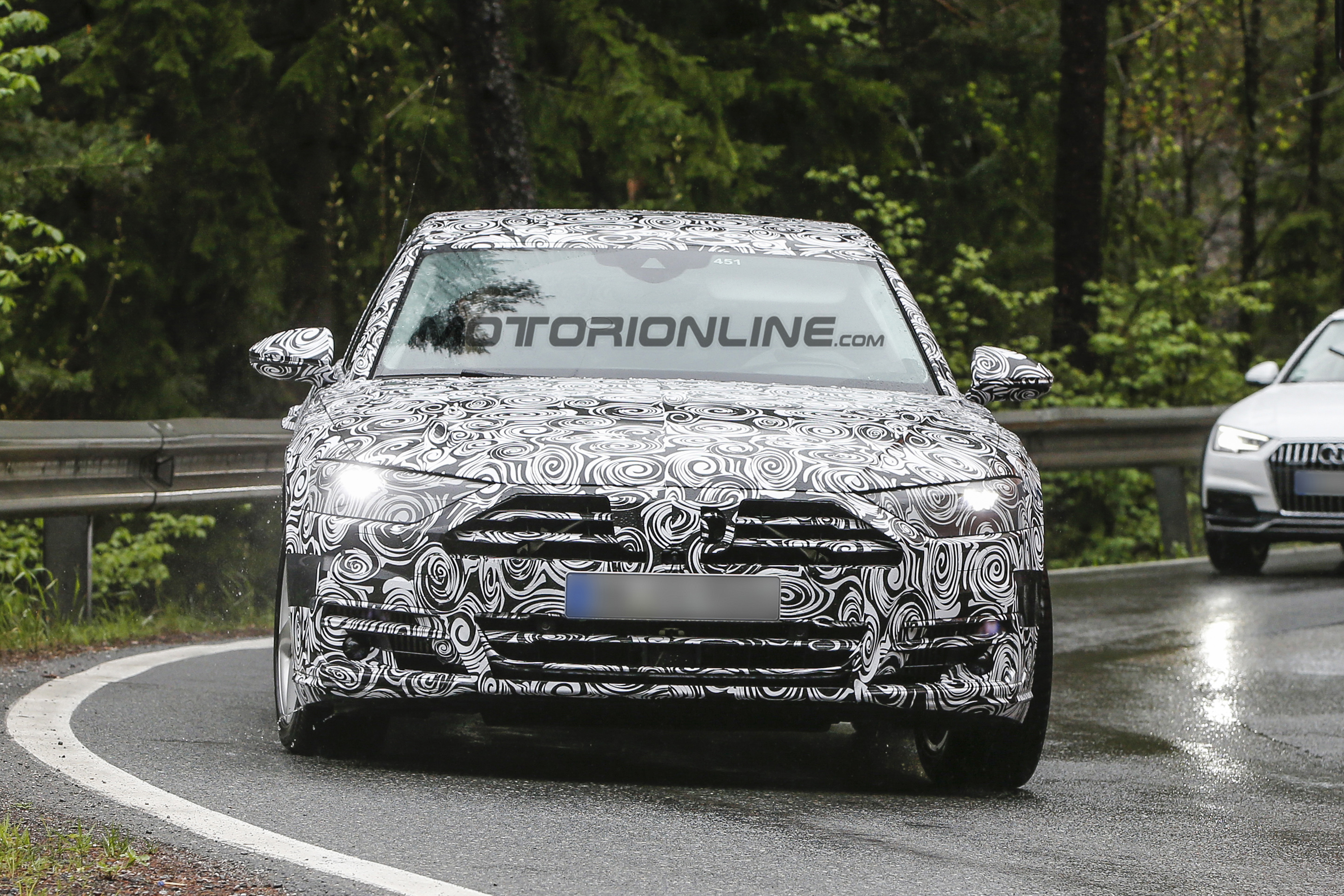 Audi A8 MY 2018 - Foto spia 16-05-2016