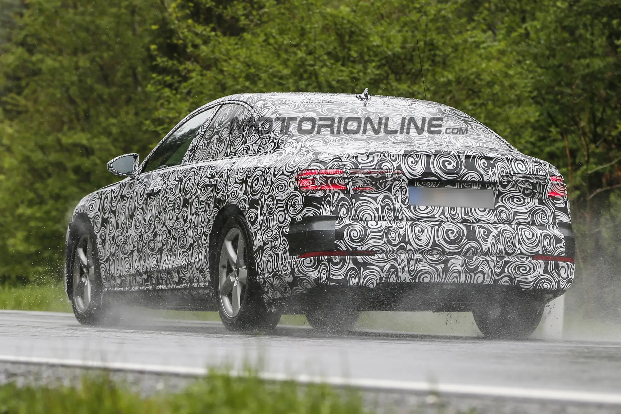 Audi A8 MY 2018 - Foto spia 16-05-2016 - 16
