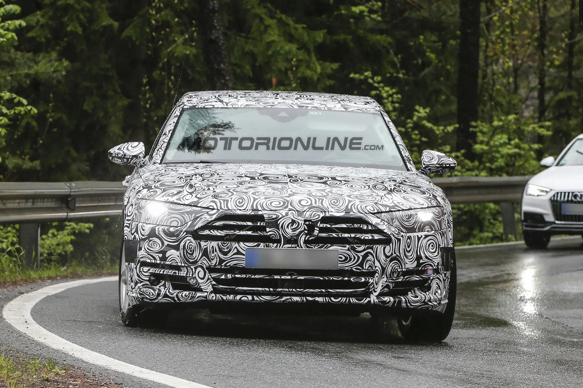 Audi A8 MY 2018 - Foto spia 16-05-2016 - 1
