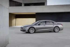 Audi A8 MY 2018 - 30