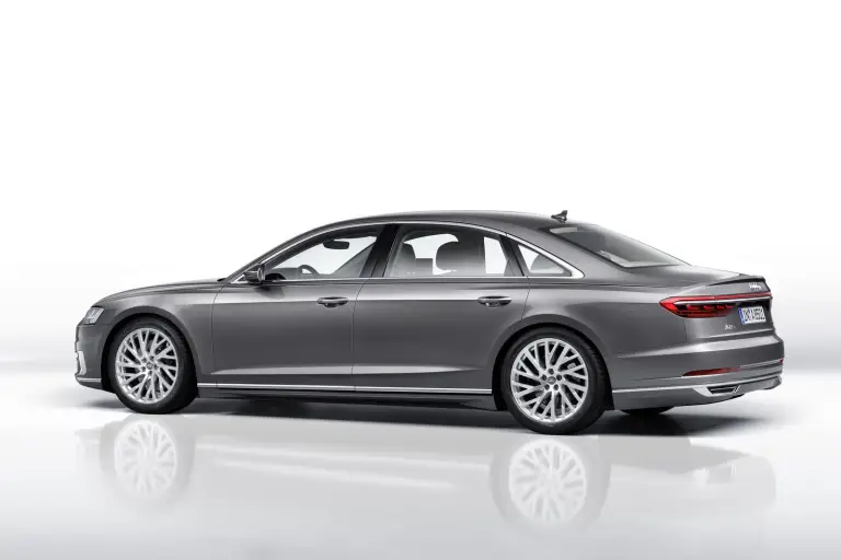 Audi A8 MY 2018 - 34