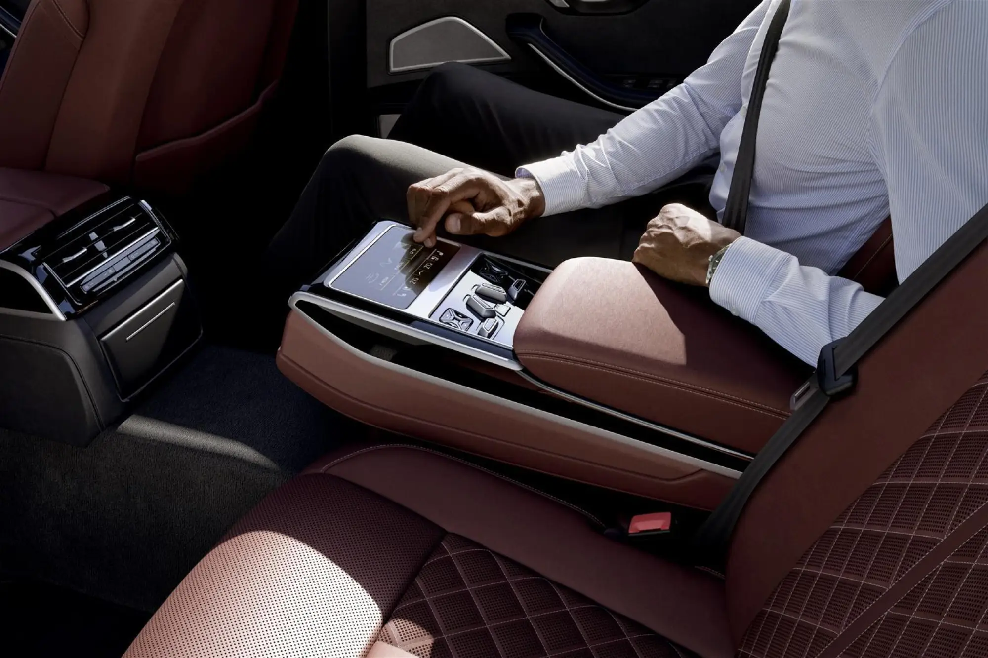 Audi A8 TFSI e - 14