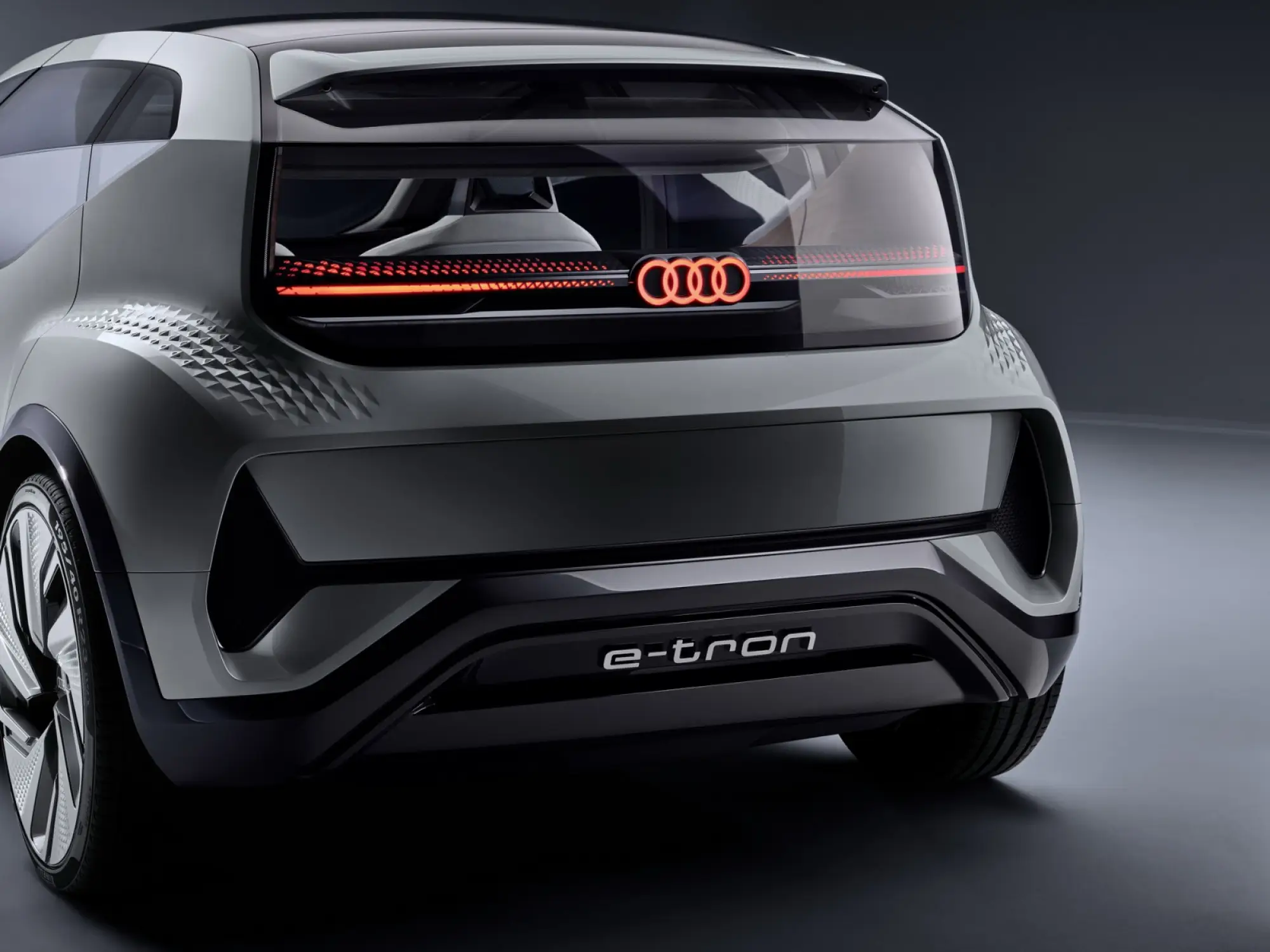 Audi AI:ME Concept - CES 2020 - 73