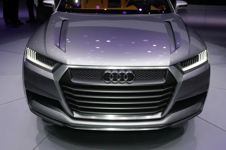 Audi Crosslane Coupe Concept - Salone di Parigi 2012 - 5