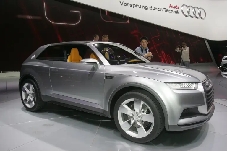 Audi Crosslane Coupe Concept - Salone di Parigi 2012 - 14