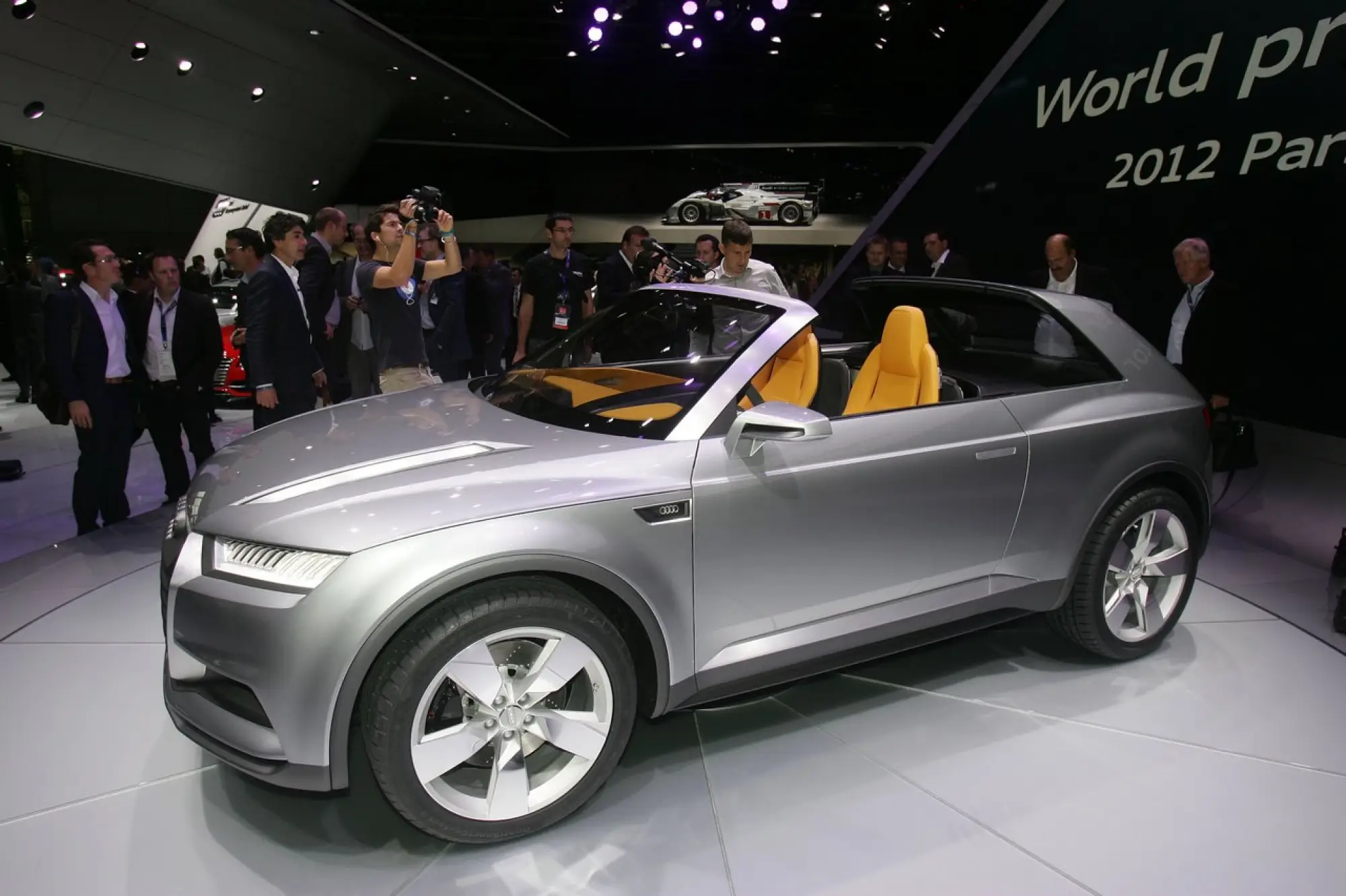Audi Crosslane Coupe Concept - Salone di Parigi 2012 - 20