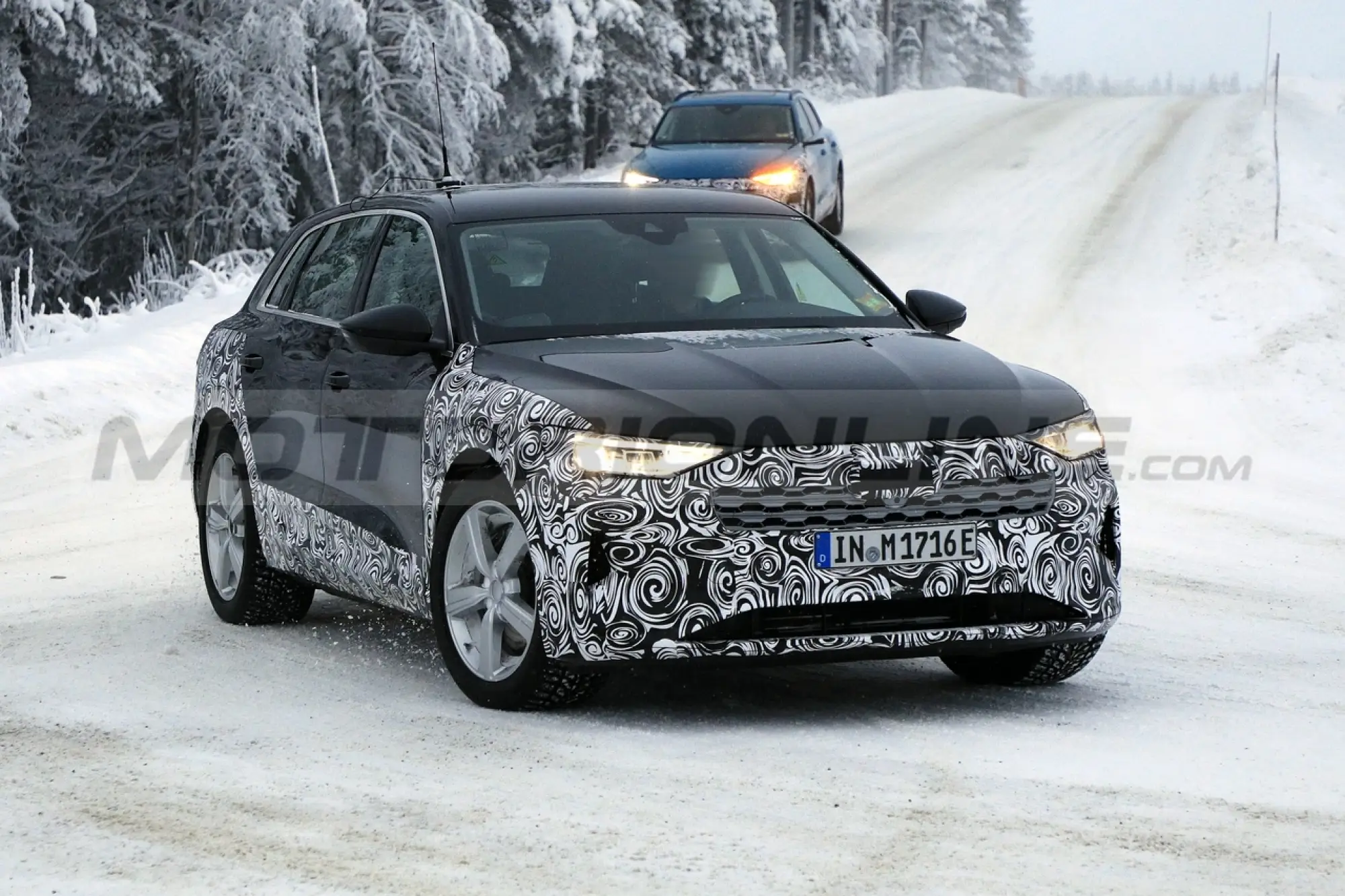 Audi e-tron 2023 - Foto Spia 06-12-2021 - 15