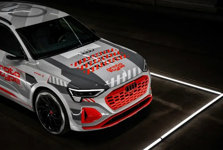 Audi e-tron 2023 prototipo ufficiale - Foto - 5