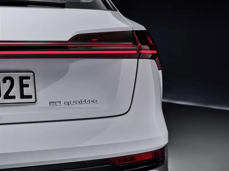 Audi e-tron 50 quattro - 7