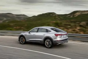 Audi e-tron 55 quattro - 14