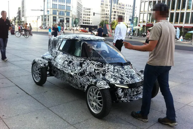 Audi E-Tron City Concept foto spia agosto 2011 - 4