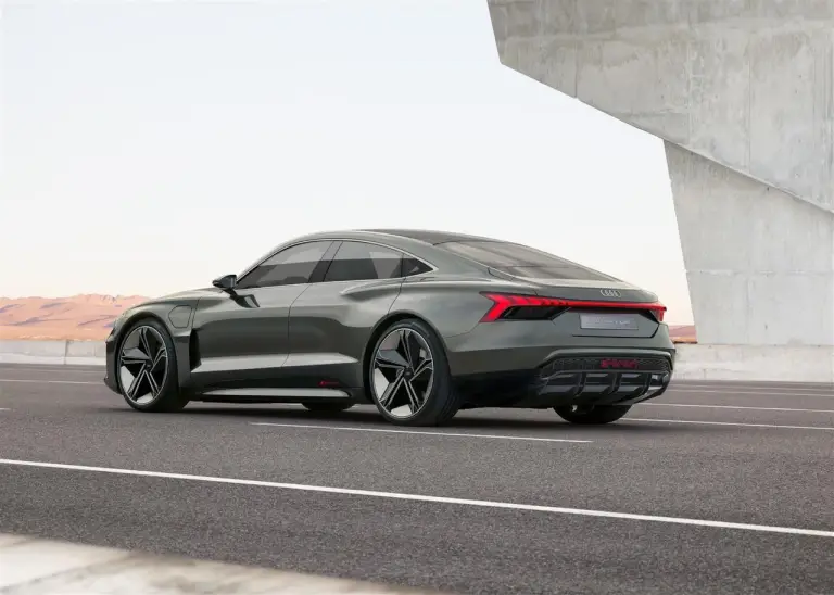 Audi e-tron GT concept - 4