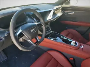 Audi e-tron GT e e-tron GT RS - Primo contatto su ghiaccio - 5