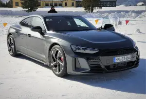 Audi e-tron GT e e-tron GT RS - Primo contatto su ghiaccio