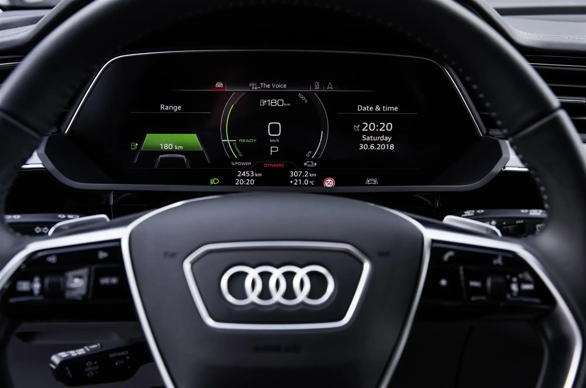 Audi e-tron - Interni - 8