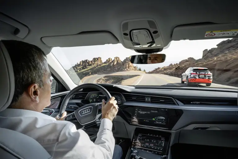 Audi e-tron Prototipo 2018 - 6
