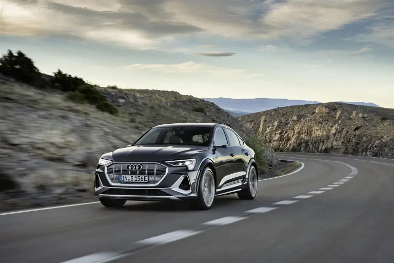 Audi e-tron S e Audi e-tron S Sportback - 21