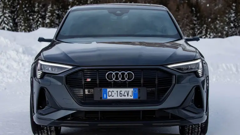 Audi e-tron S Sportback 2021 PROVA SU STRADA - 14