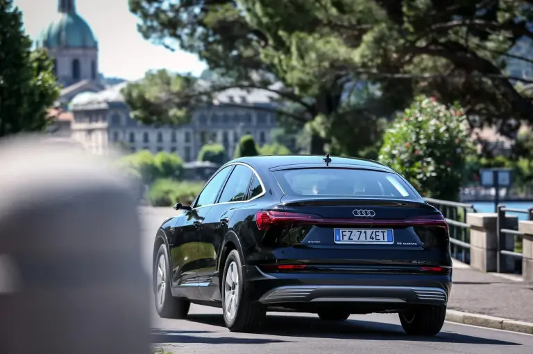 Audi e-tron Sportback 2020 prova su strada - 16