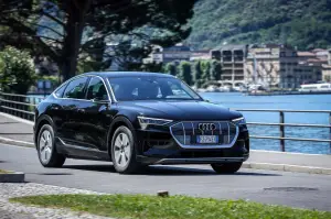 Audi e-tron Sportback 2020 prova su strada - 17