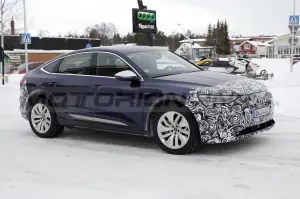 Audi e-tron Sportback 2023 - Foto Spia 28-02-2022 - 13