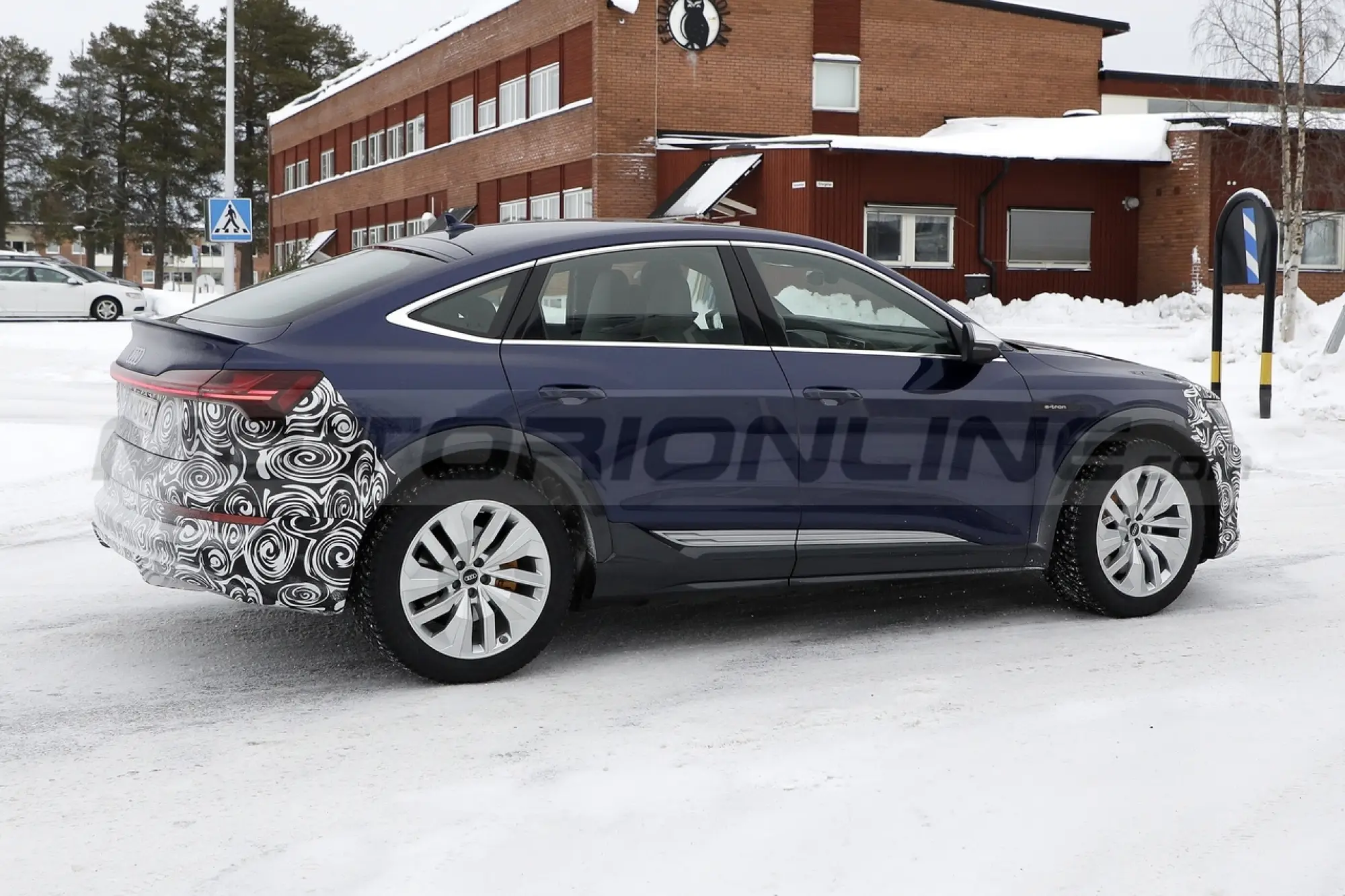 Audi e-tron Sportback 2023 - Foto Spia 28-02-2022 - 7