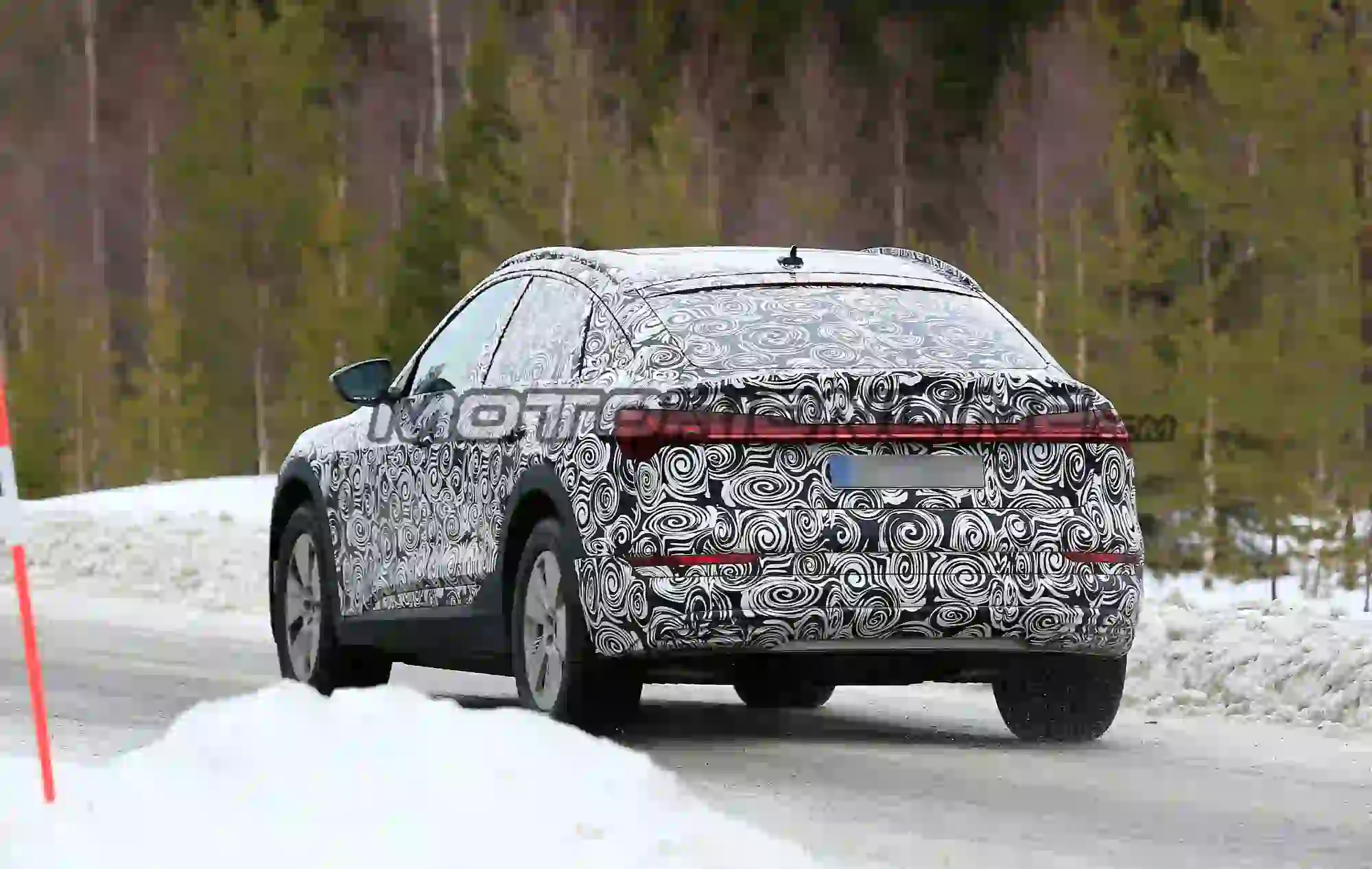Audi e-tron Sportback - Foto spia 28-02-2019 - 10