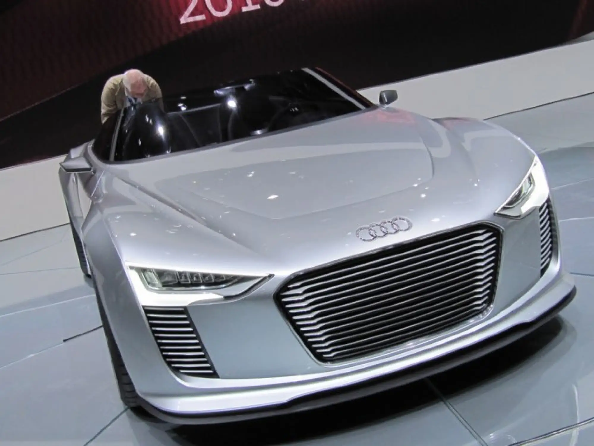 Audi e-tron Spyder - Le Mans Vers Le Futur - 5