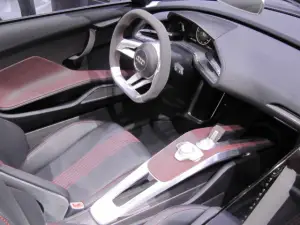 Audi e-tron Spyder - Le Mans Vers Le Futur - 11
