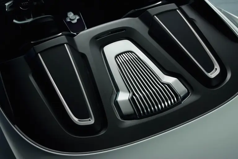 Audi e-tron Spyder - 12