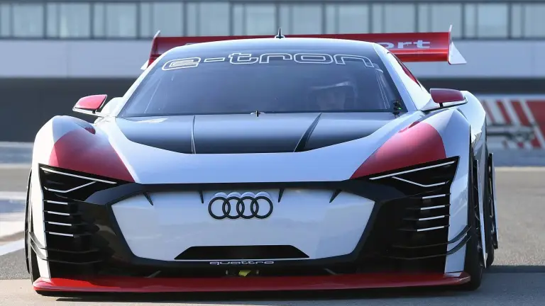 Audi e-tron Vision Gran Turismo - 16