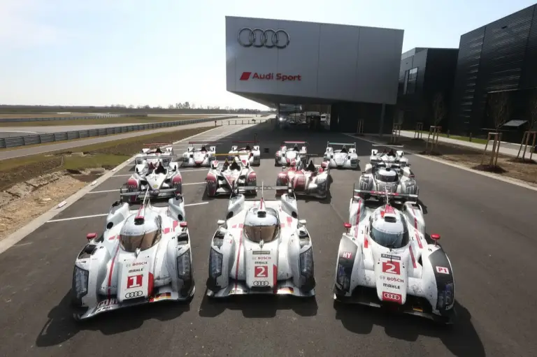 Audi - LMP1 vincenti alla 24 Ore di Le Mans - 2