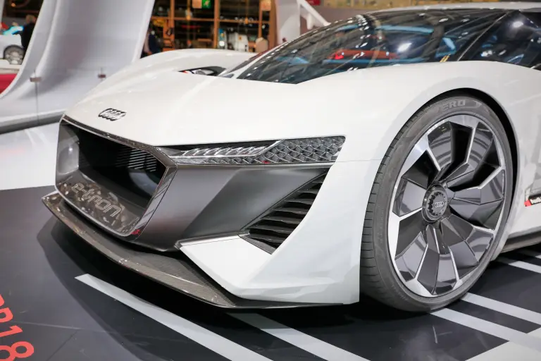 Audi PB18 e-tron - Salone di Parigi 2018 - 22