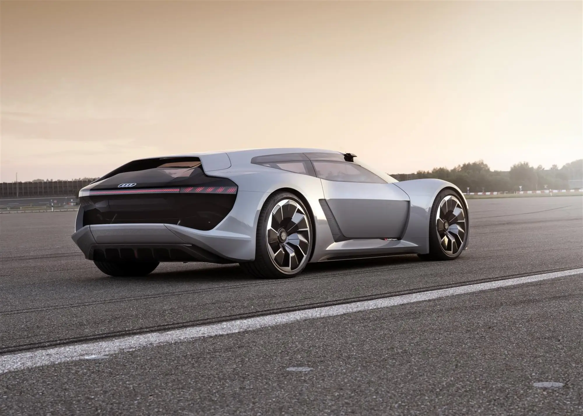 Audi PB18 e-tron - 6