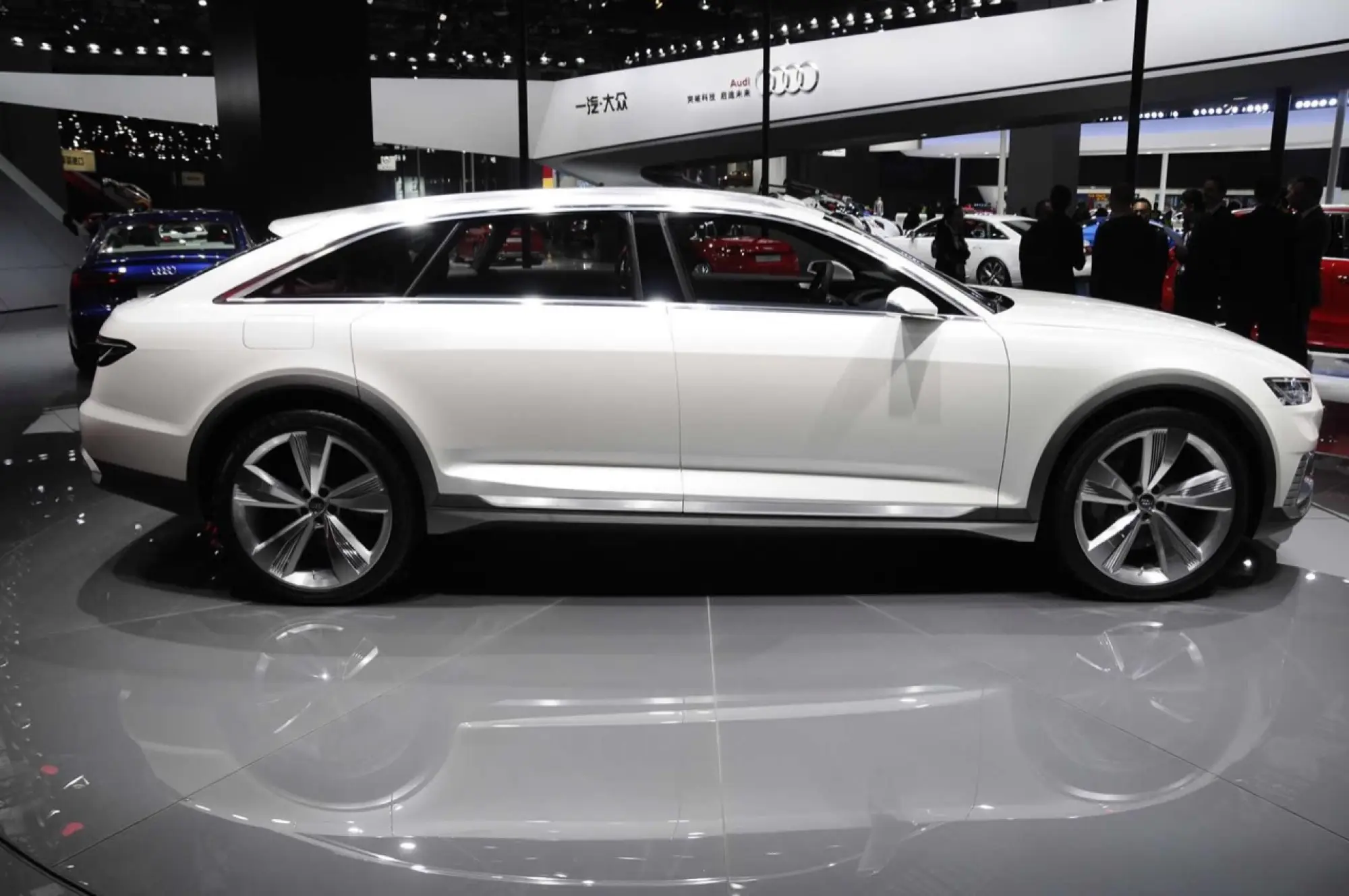 Audi Prologue Allroad concept - Salone di Shanghai 2015 - 8