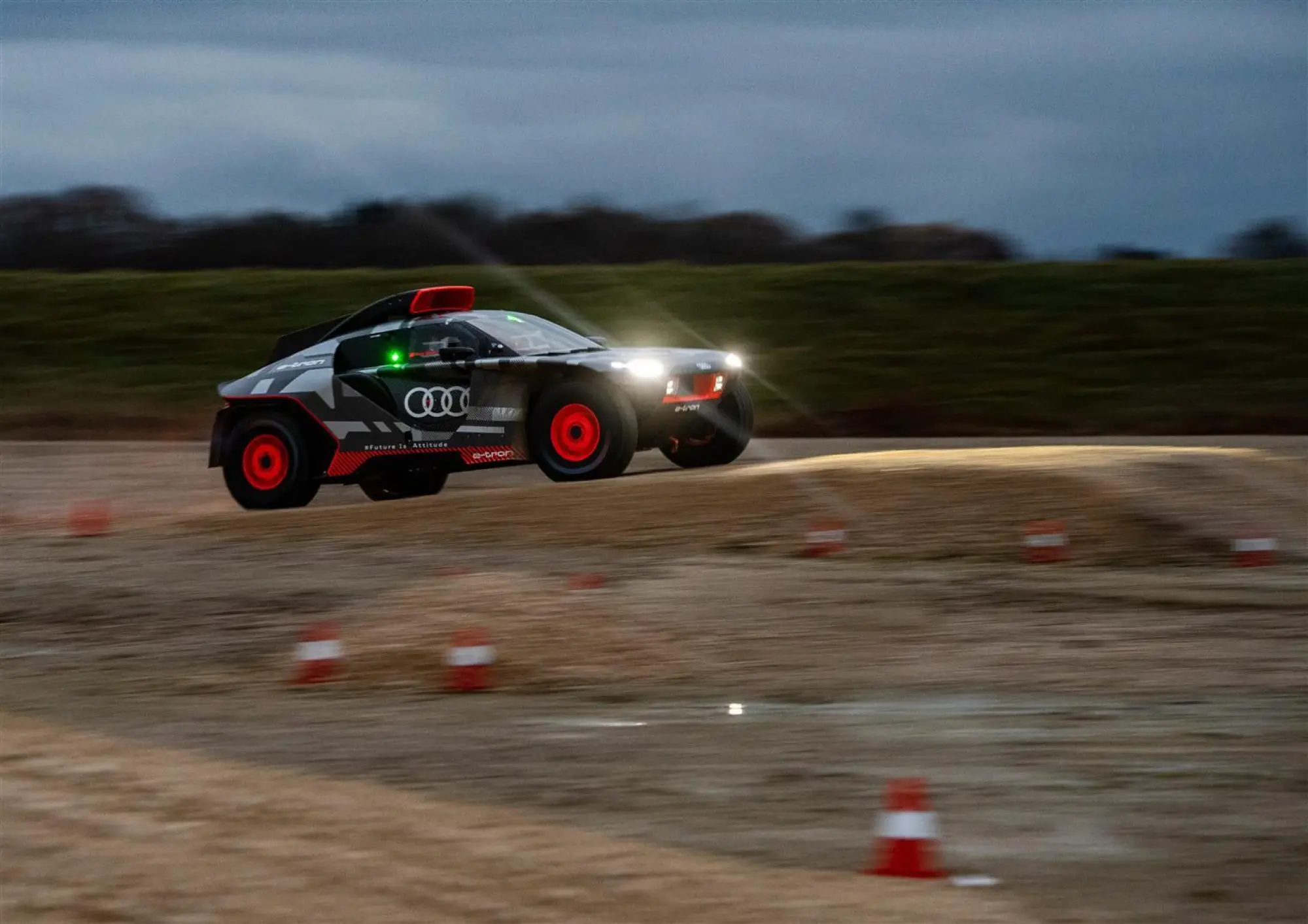 Audi - Prototipo Dakar 2022 - 13