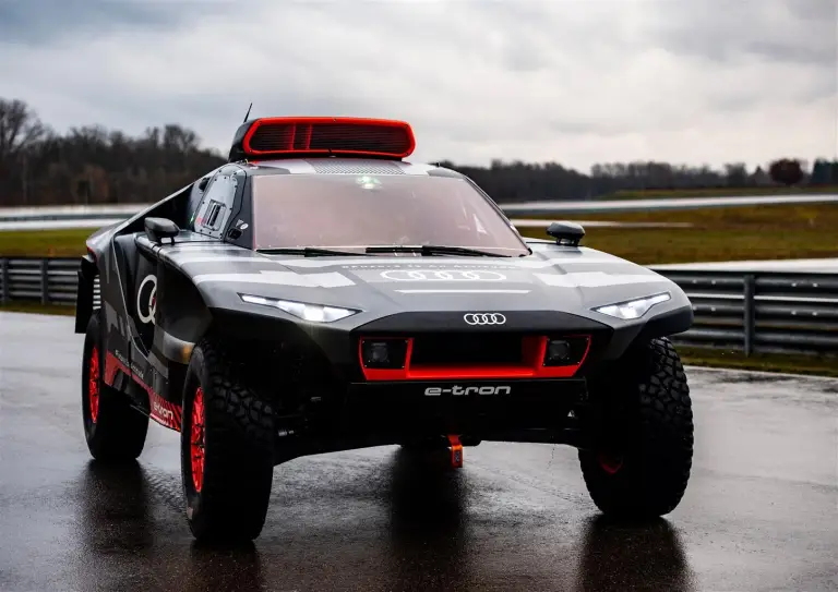 Audi - Prototipo Dakar 2022 - 23