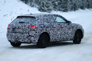 Audi Q1 - Foto spia 17-12-2015 - 8