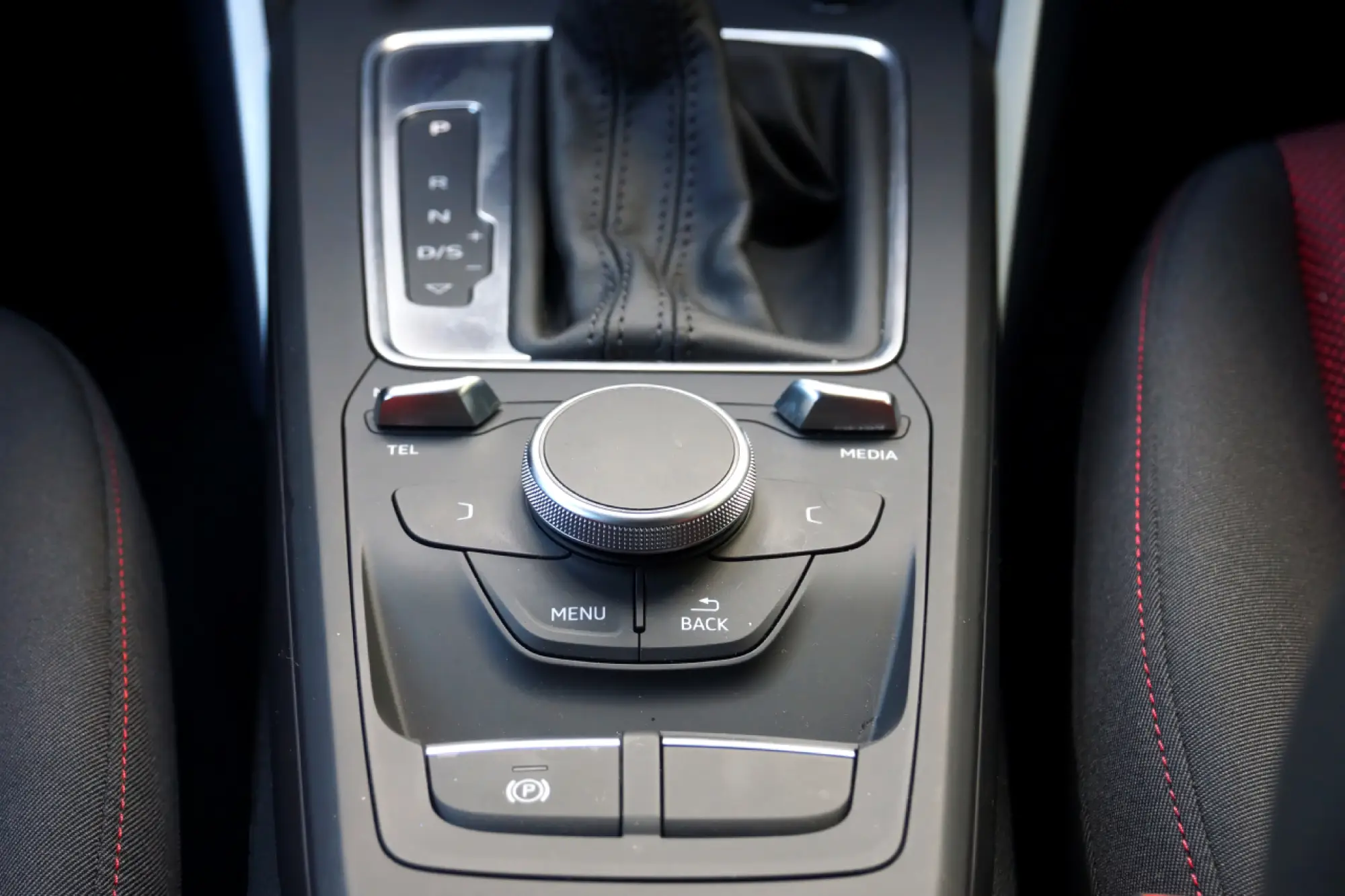Audi Q2 - prova su strada 2017 - 45