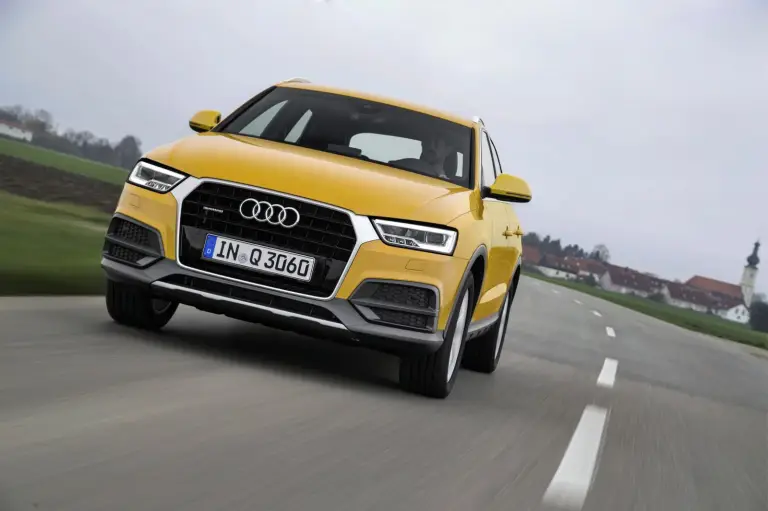 Audi Q3 2015 - 42