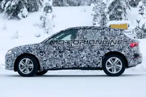 Audi Q3 foto spia 16 gennaio 2018