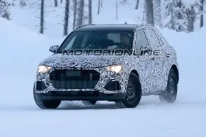 Audi Q3 foto spia 19 dicembre 2017