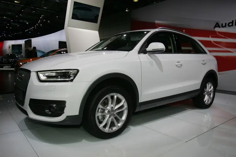 Audi Q3 Motor Show 2011 - 4