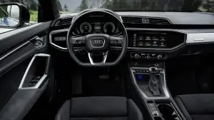Audi Q3 TFSI plug-in hybrid 2021 - 9