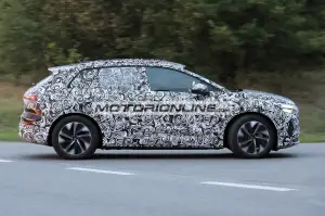 Audi Q4 E-Tron - Foto spia 11-9-2020